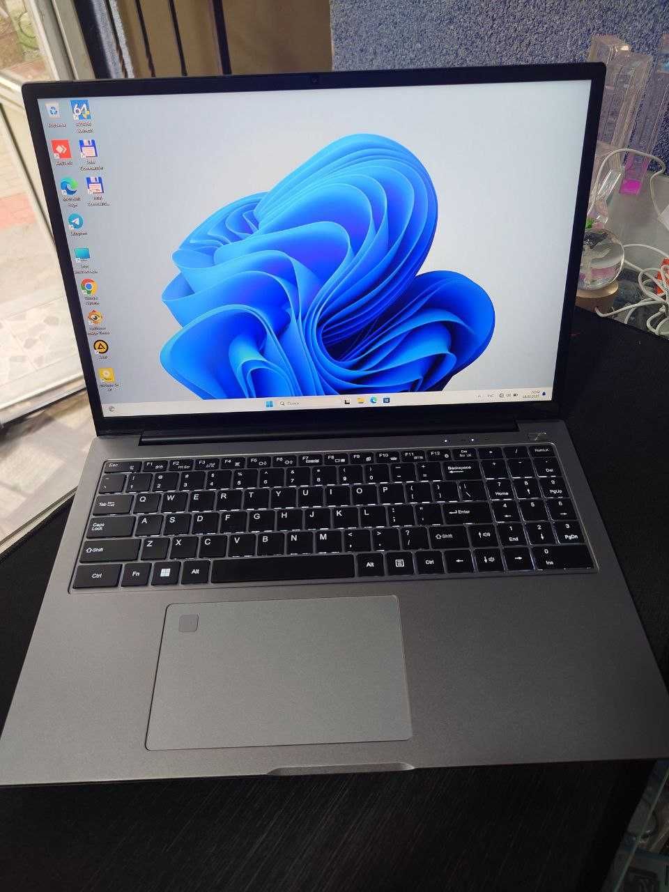 Gaming Laptop Core i7-1355U/RAM 20GB/SSD 512GB/RTX2050 4GB/165HZ ekran