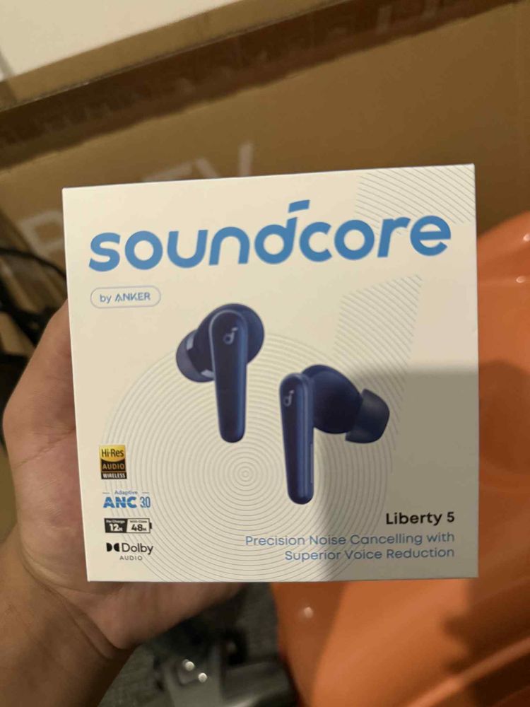 Casti soundcore liberty 5  oferta  150lei