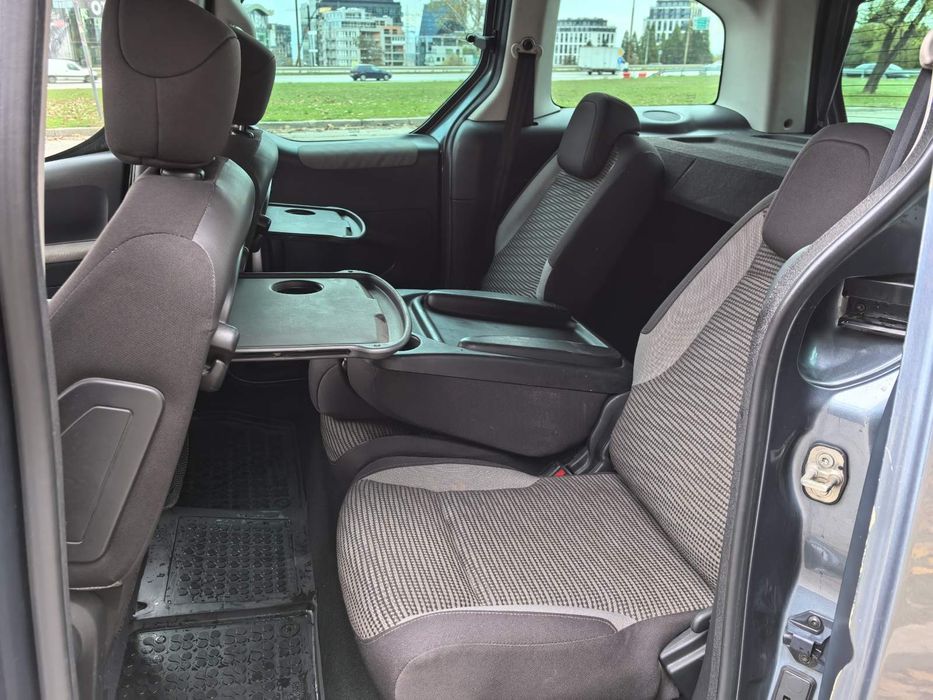 Peugeot Partner TEPEE 1.6HDI, 109PS, 5 MT