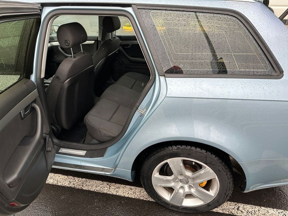 Vand audi a4 2.0 automat