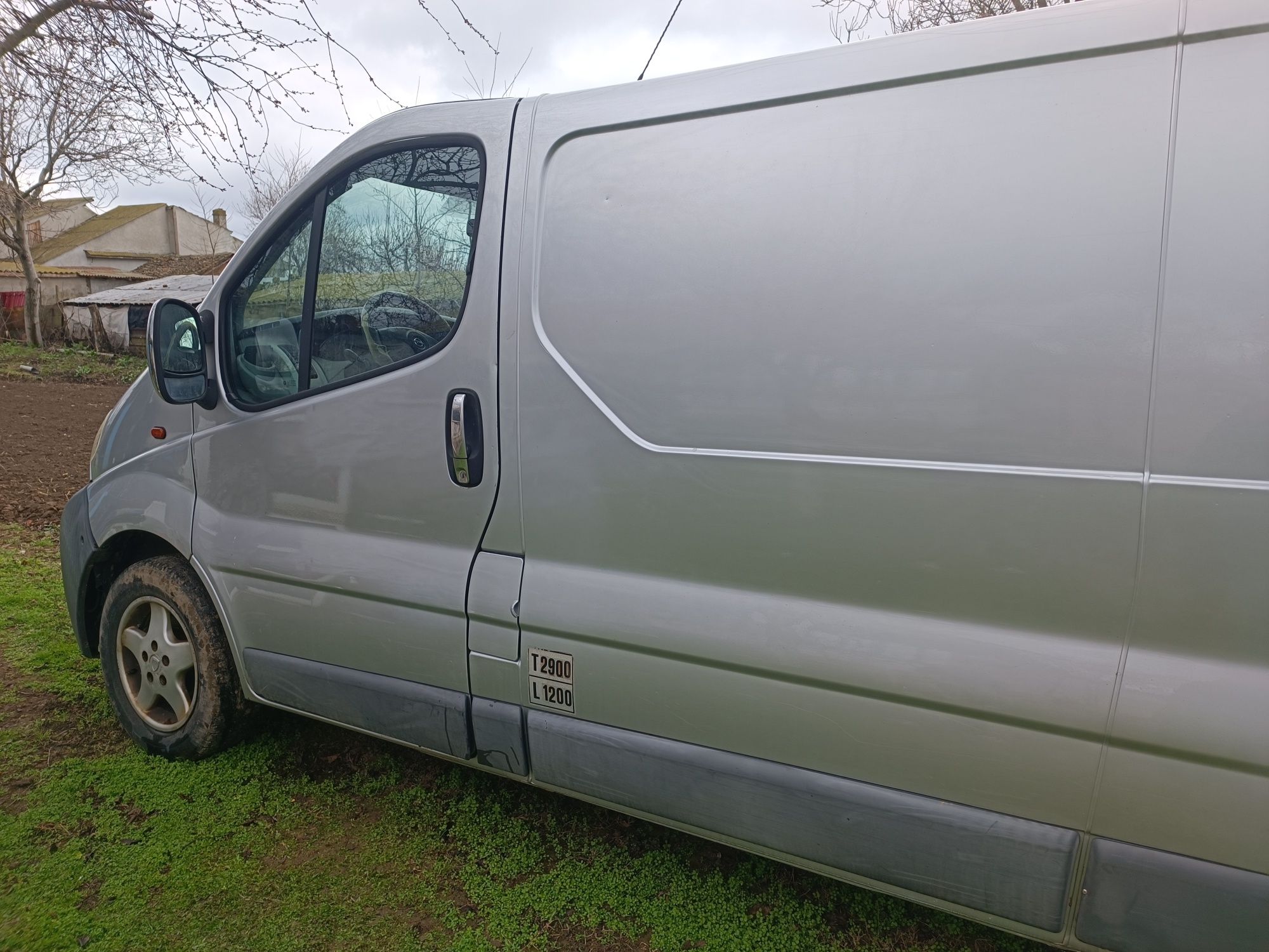 Se vinde Opel Vivaro 1.9