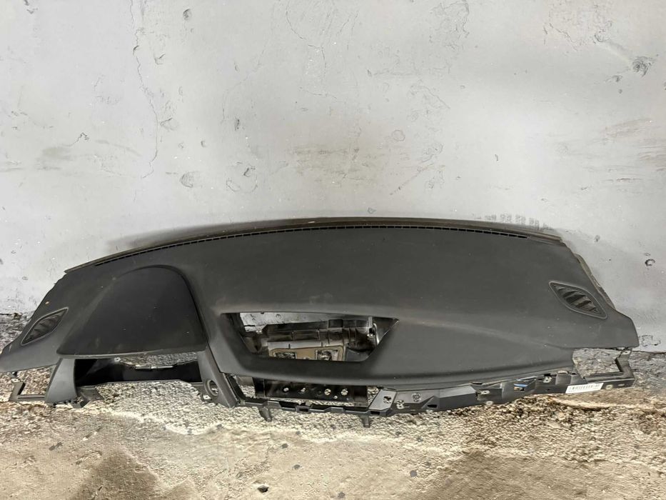 Plansa Bord BMW X1 E84 Facelift