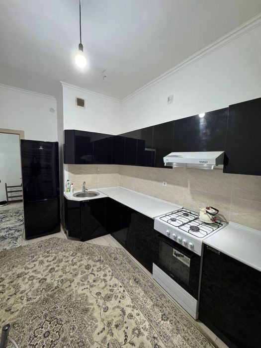 Срочно здаеться 3 комнатная квартира в аренду городе Чирчике новострое