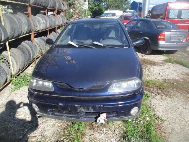 Piese RENAULT LAGUNA 1 an 2000 motor 2,2 diesel