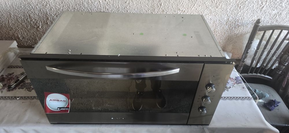 Независимый электрический духовой шкаф Ariston MВ 91.3 IX