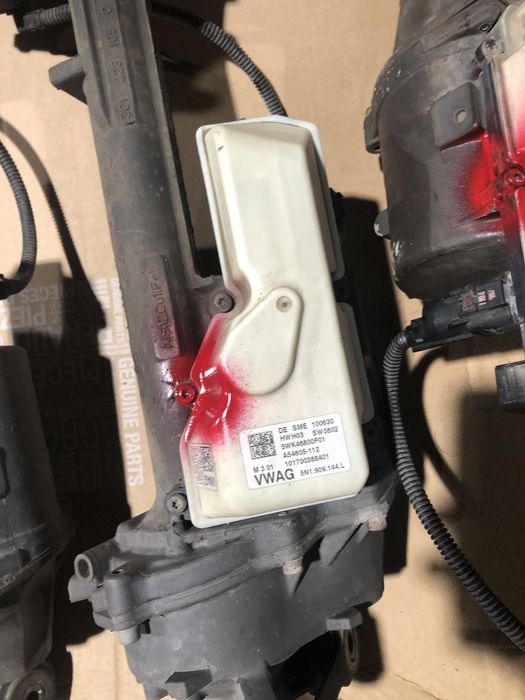 Caseta de directie cu garantie 2anivw passat b6 b7 cc din dezmembrari