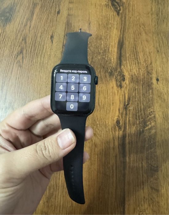 Apple Watch в отличном состояний