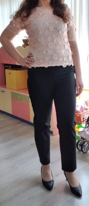 Черен панталон L размер