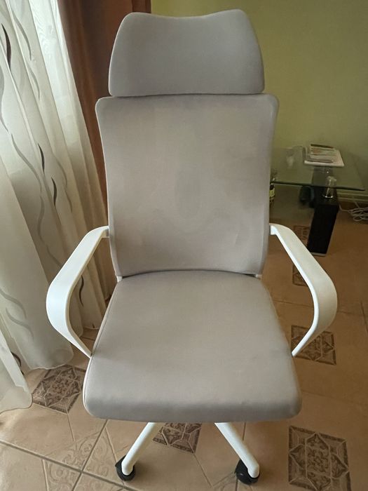 Scaun ergonomic, inaltime reglabila