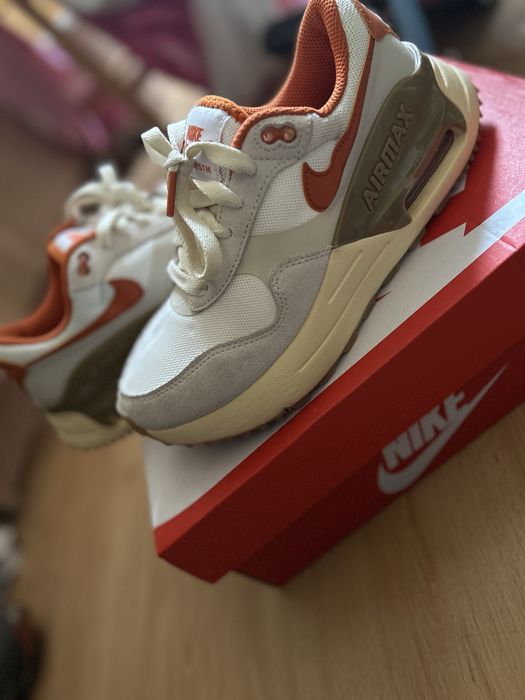 Nike Air Max 90 Futura – ca noi, mărimea 35.5, purtați doar în casă
