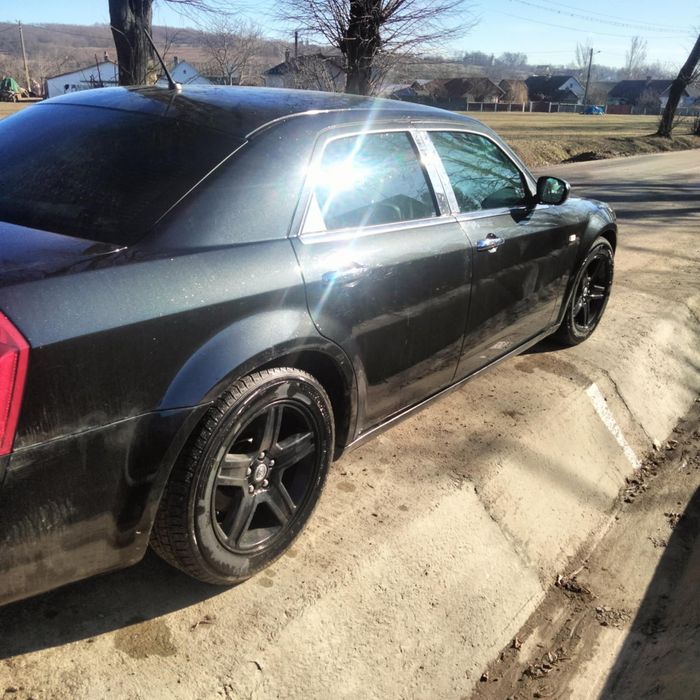 Se vinde Chrysler c300 2008