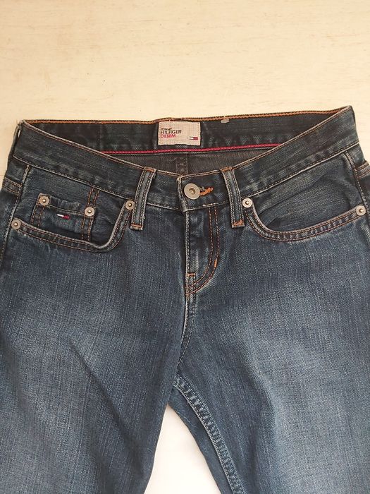 Blugi tommy hilfiget