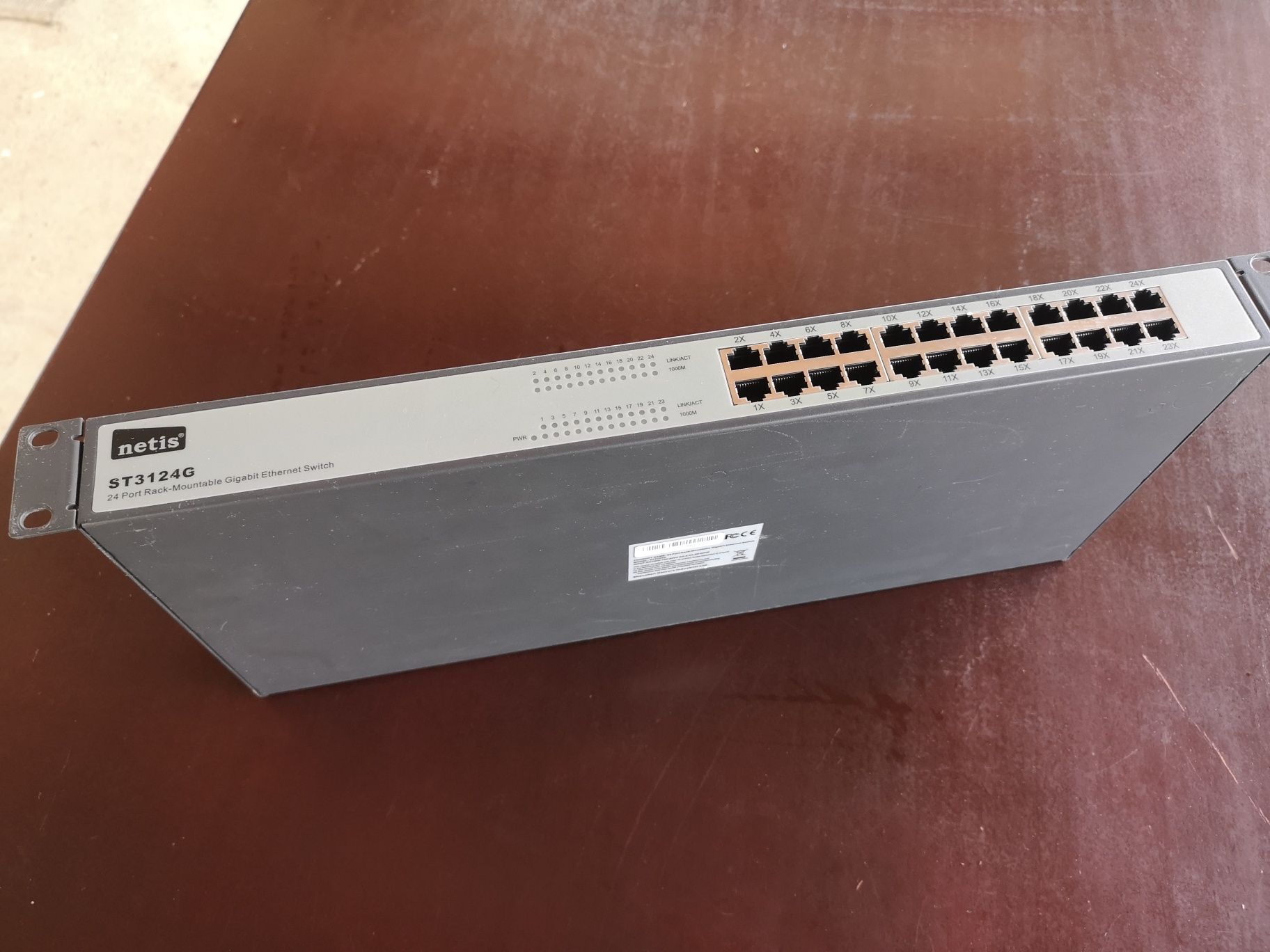 Netis ST3124G - Switch gigabit 24 porturi