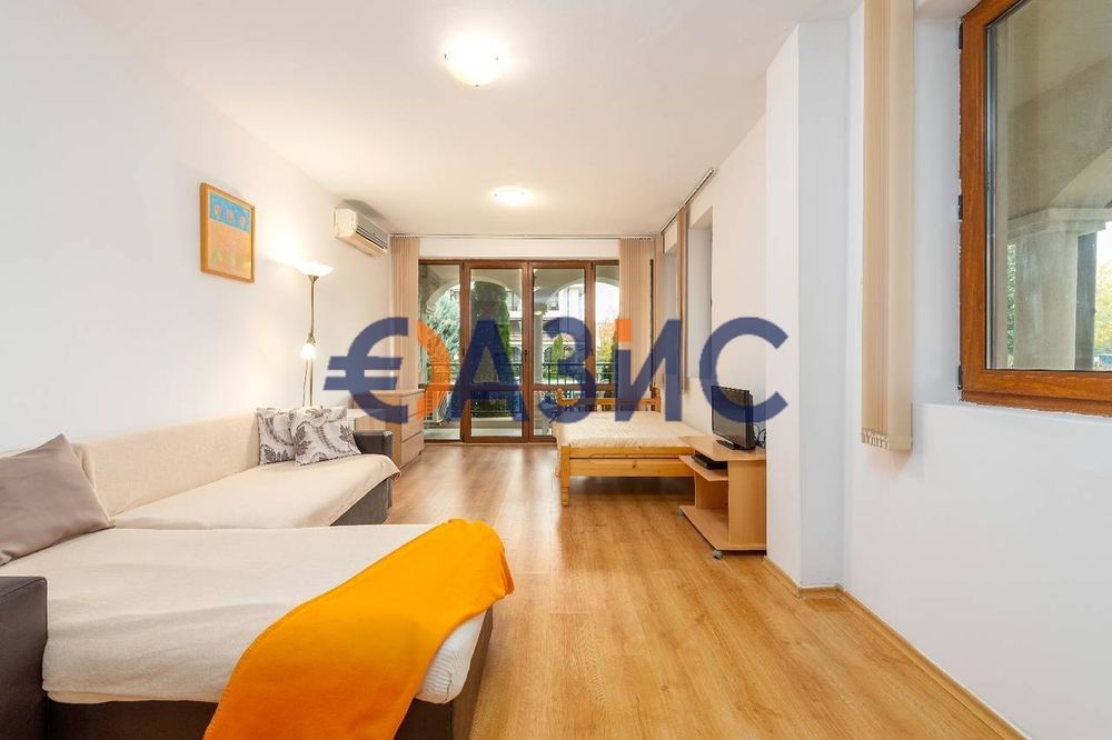 Продава се Двустаен апартамент в к.к. Слънчев бряг - 92 кв.м за 1022 €/кв.м - Снимка #9