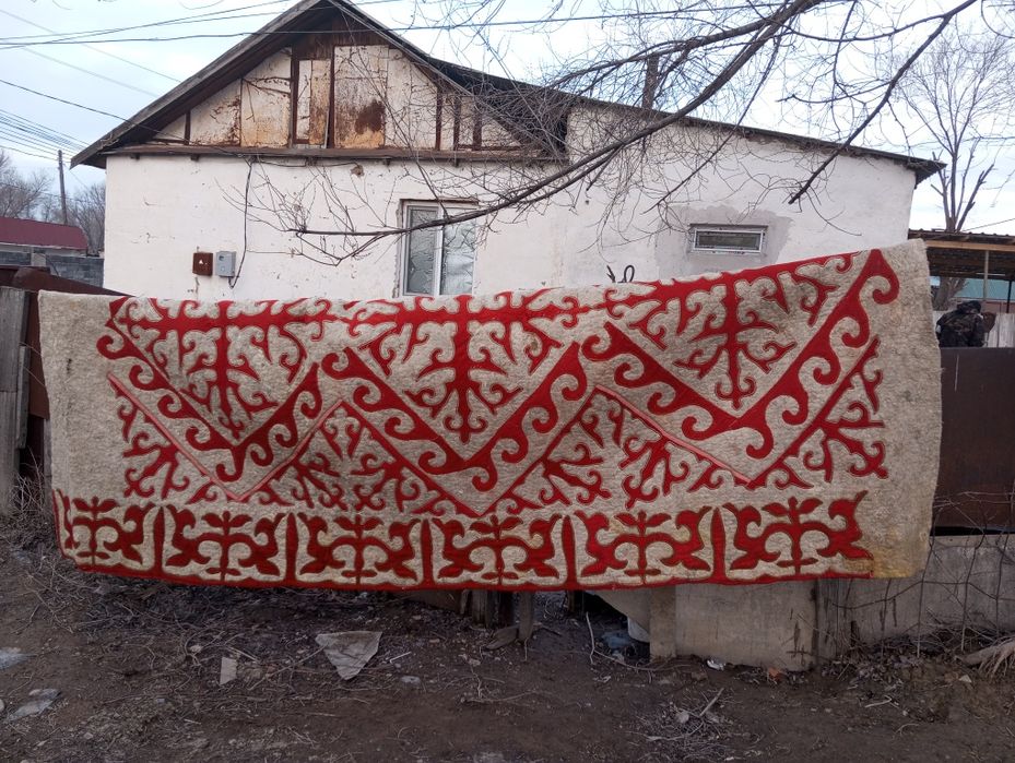 Текемет кииз старый