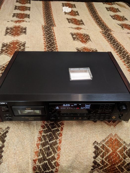 Vind din colecția personală DAT SONY 55 ES ..