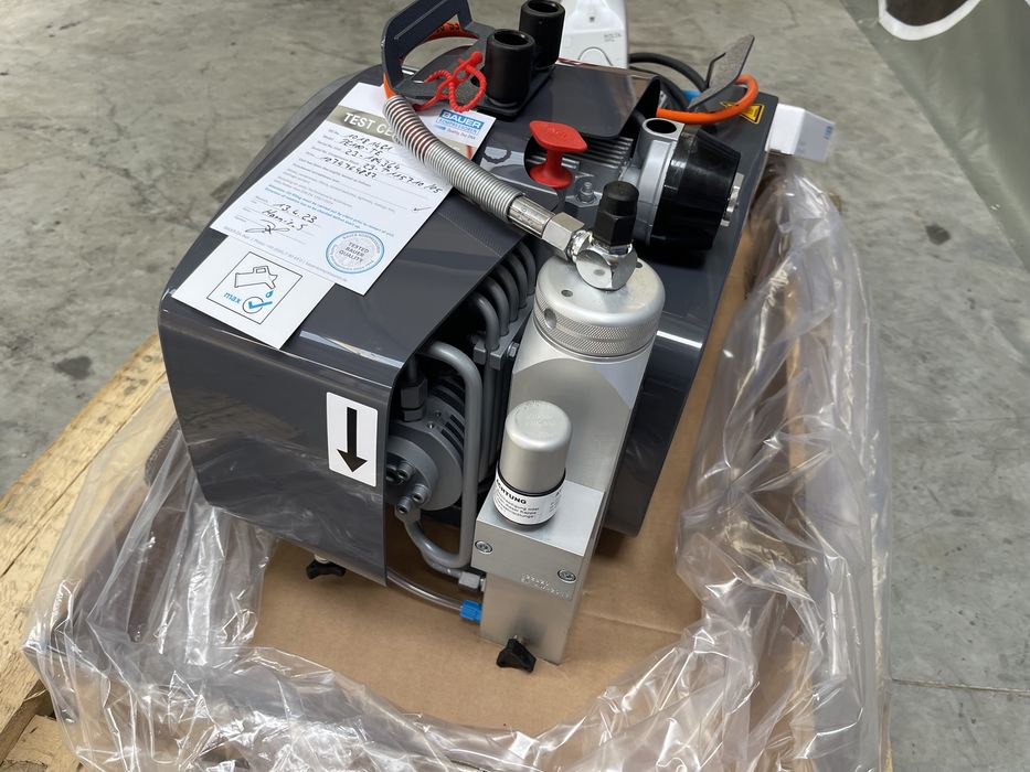 Compresor nou -  Bauer PE -100-TE inalta presiune 330 bar