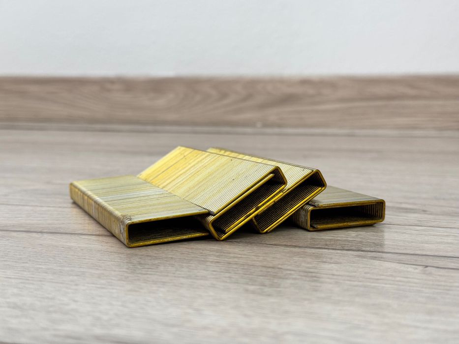 Capse pentru capsator pneumatic, Ferm