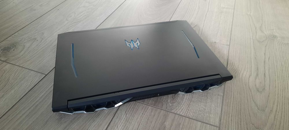 Laptop gaming Acer Predator 17" intel core i7-9750H ,video GTX 1660 TI