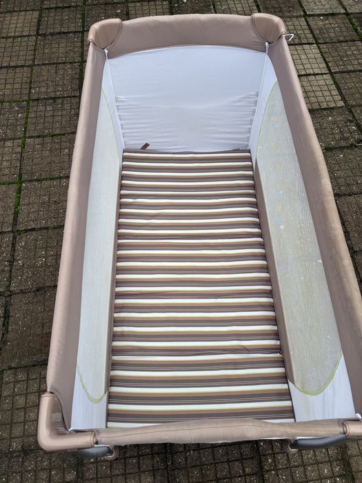 Сгъваема кошара с 2 нива Babymoov и матрак ТЕД