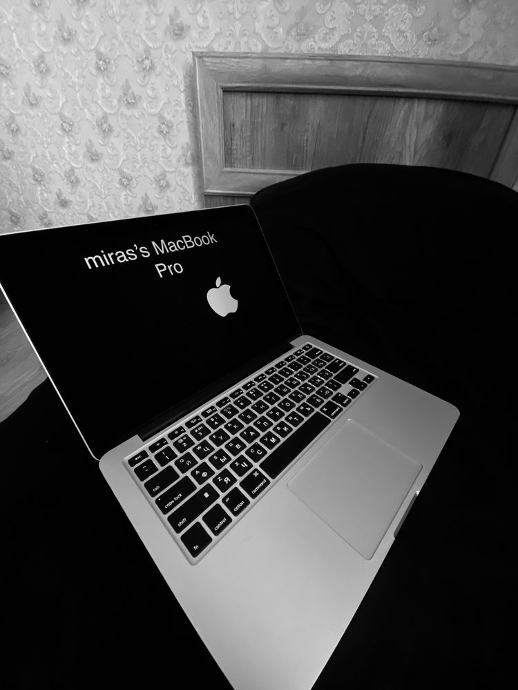 Продам Макбук Macbook Pro