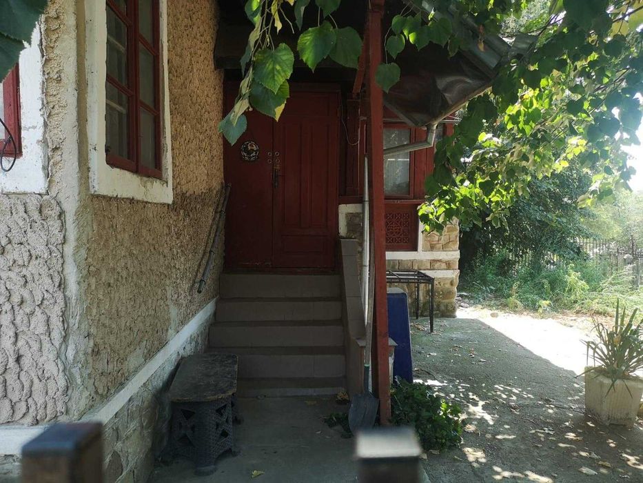 Casă de vânzare în stațiune balneară