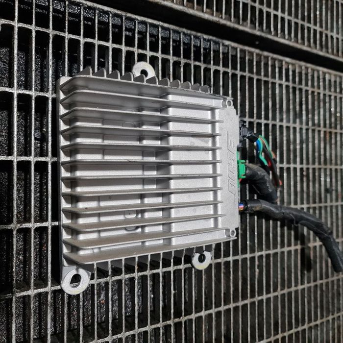 Amplificator audio Mazda CX - 5 2012 - 2015 (1319) KD4666A20A