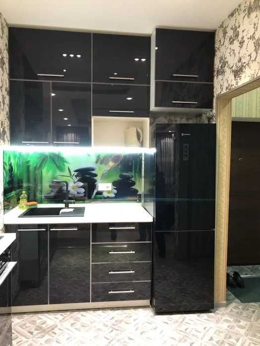 Квартира 2-ком. 4/10, в Красивом Стиле! 318*