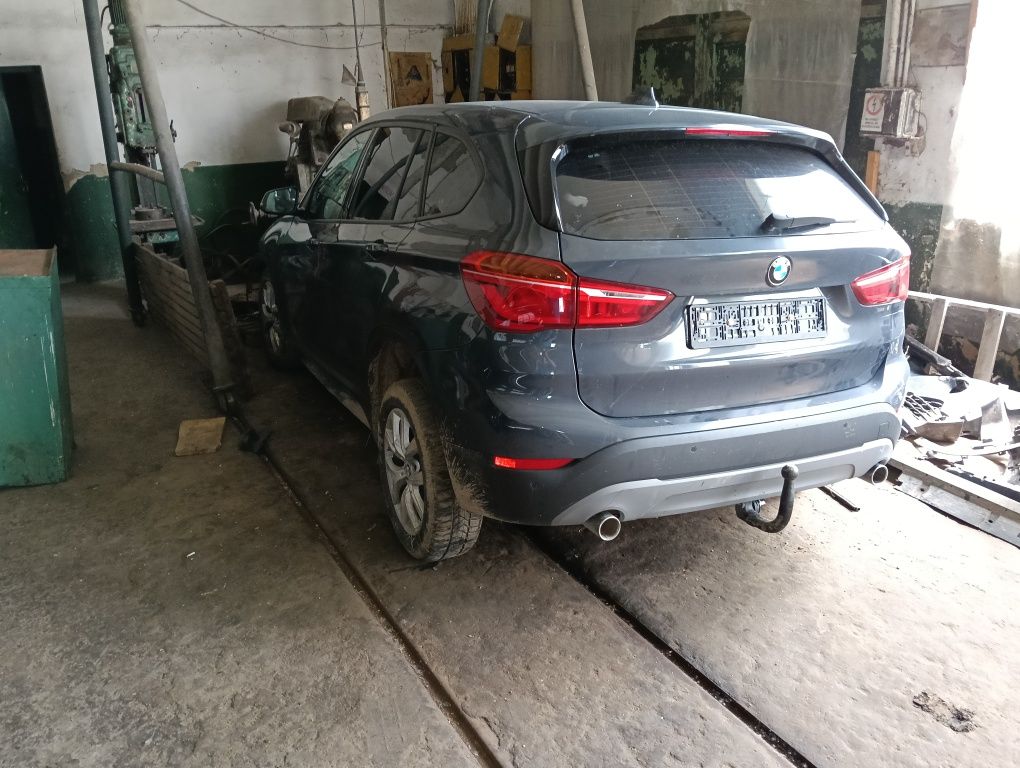 Dezmembrez BMW x1 2018 2.0 4×4 150 cai