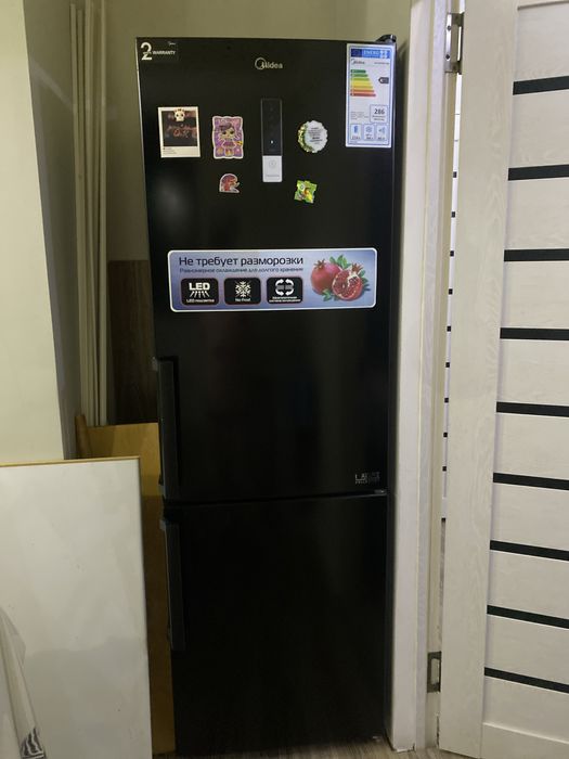 Холодильник Medea жақсы жұмыс жасап тұр