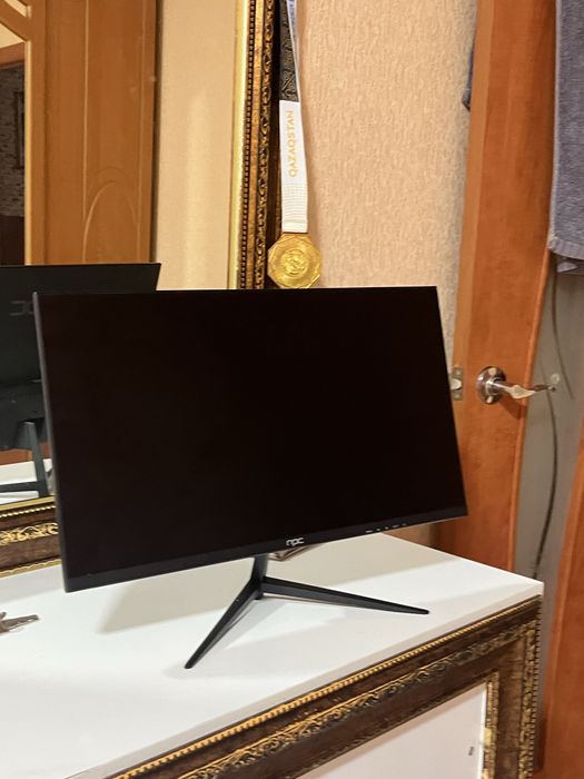 Монитор Npc 100герц