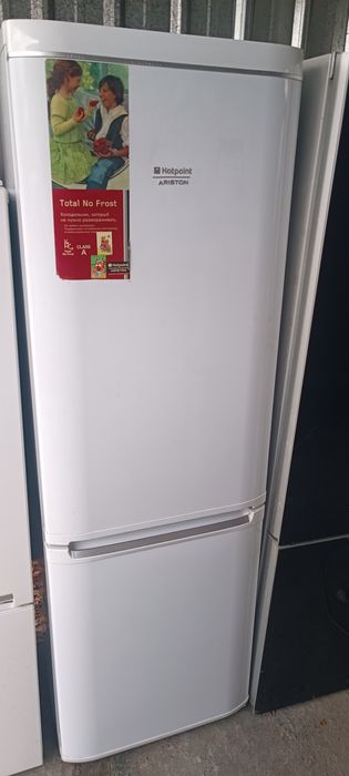 Продам холодильник Аристон ноу Фрост