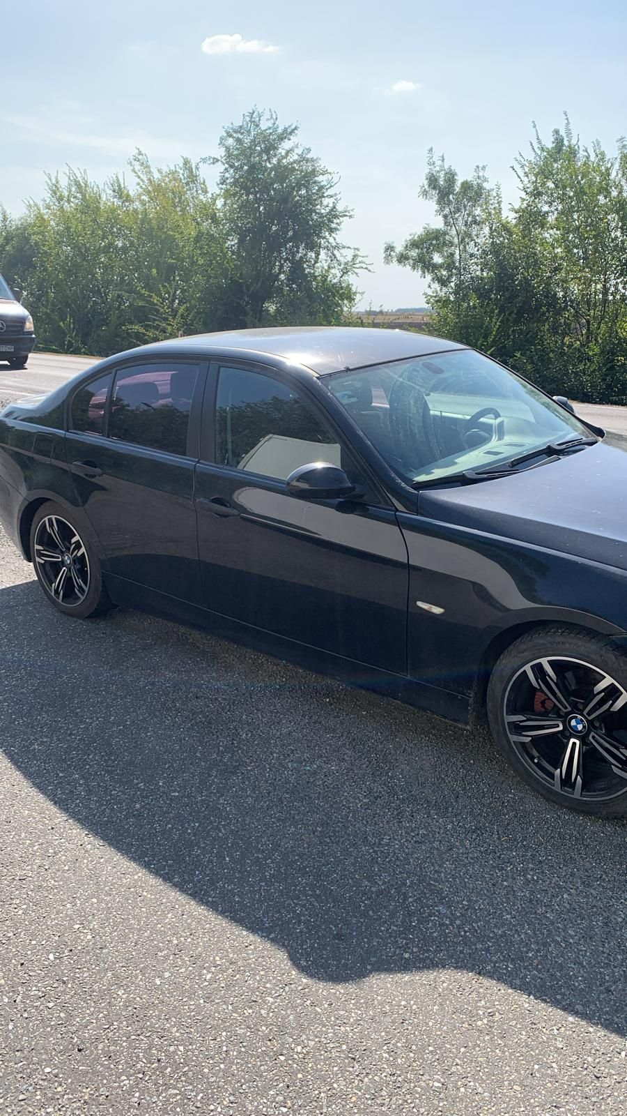Vând Bmw.         .