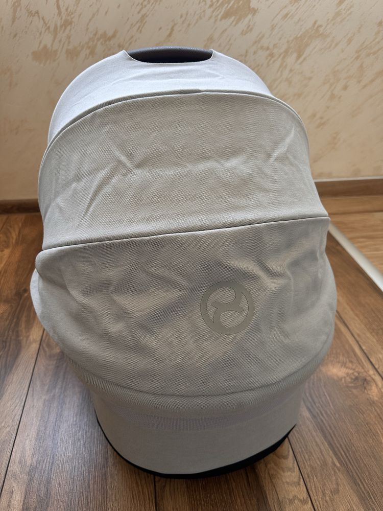 Cybex Cot S Lux - кош за новородено 2023г модел