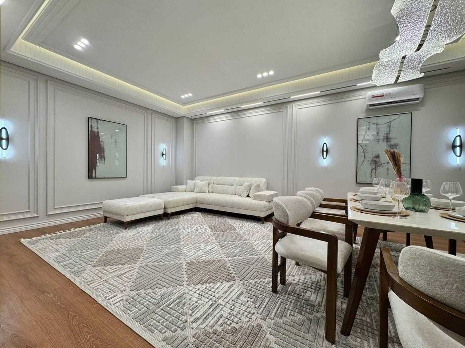 Продаётся дом Евро Таун Хаус 372м2 Ор-р: Саламатина