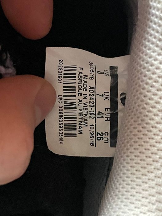 Nike бели Air Force 1