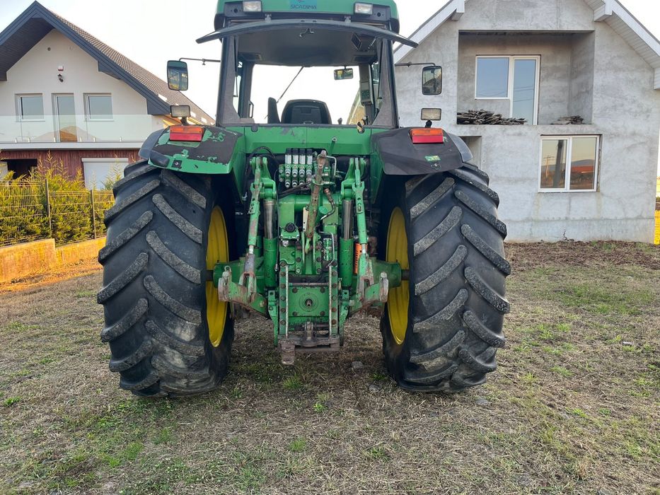 Tractor john deere