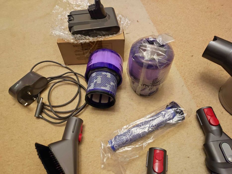 Perie Dyson V6, V7 si V8