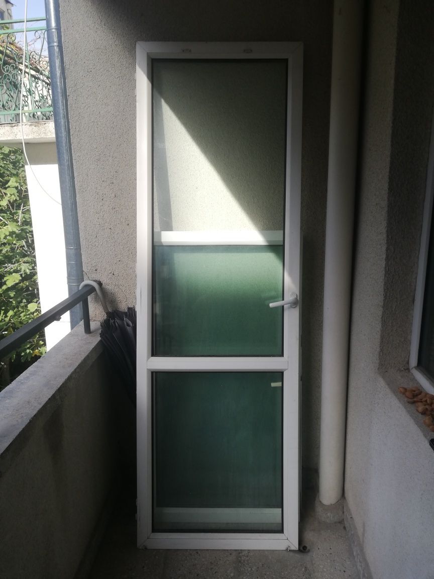 Pvc врата, прозорец и стъклопакети