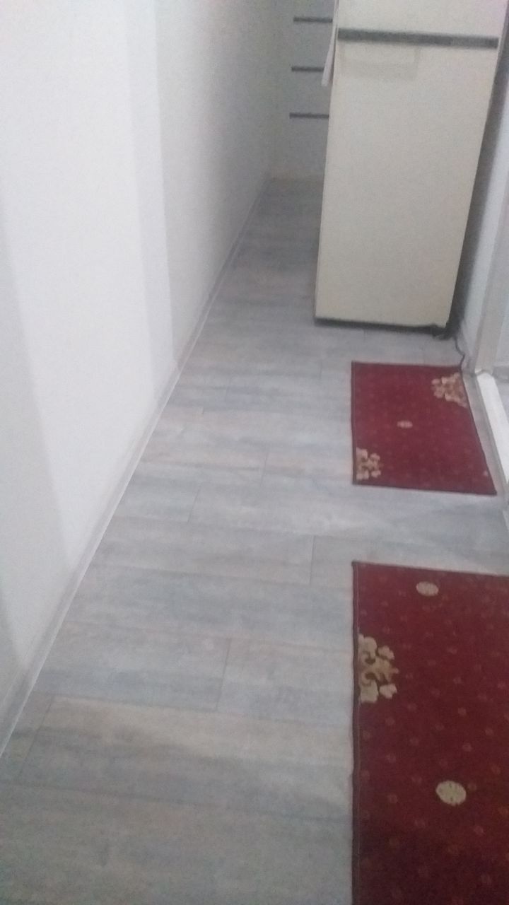 Яшнобод тумани Иззат новастройкада ижарага квартира бор