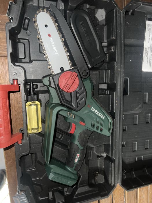 Акумулаторна резачка parkside