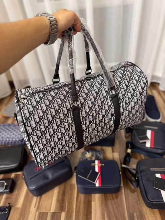 Tommy hilfiger, Dior , Louboutin