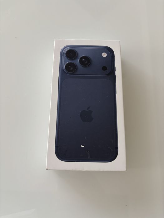 Iphone 17 pro deep blue 512gb sigilat