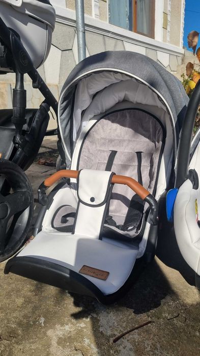 Carut Krausmann, 3 in 1 ,stare impecabila!!