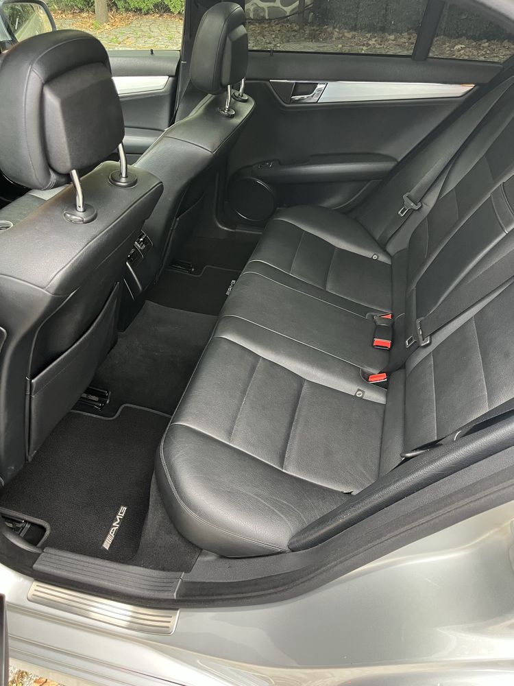Mercedes C klas 320 AMG