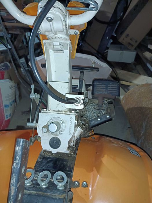Motocultor O-Mac New 1000-S 8 CP+Plug+Rariță+Prășitoare+Roți Metalice