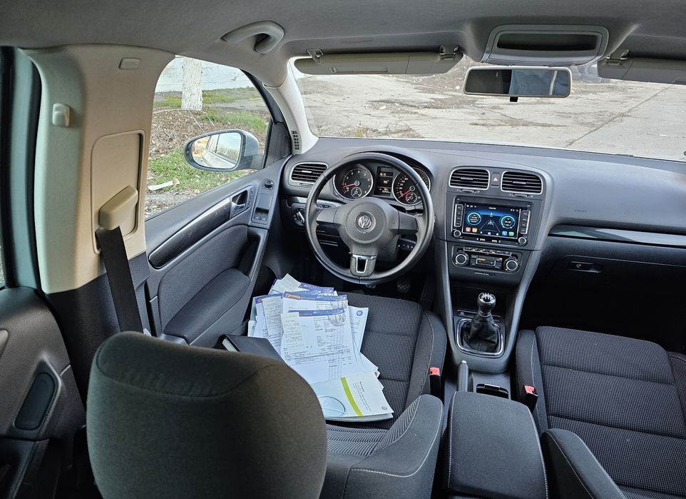 VW Golf 6 1.4TSI Navigatie SenzoriParcare DubluClima CamerăMarșarier