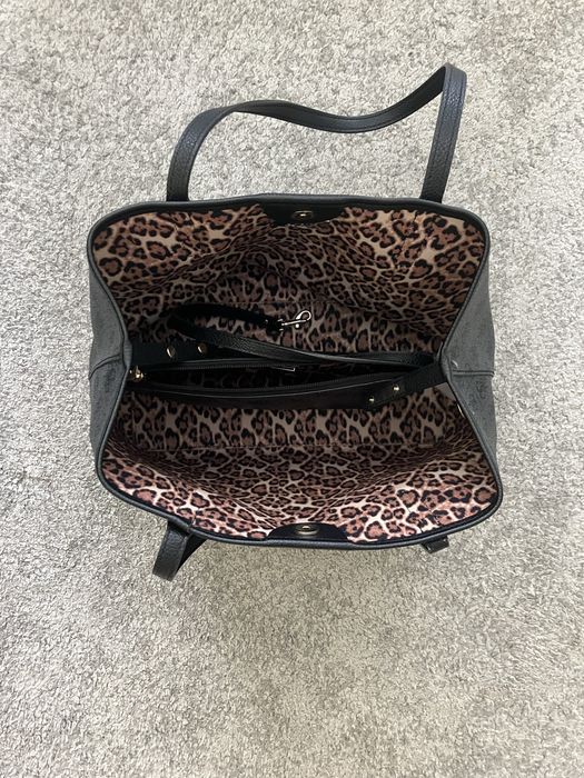 Продавам стилна и комфортна чанта Guess