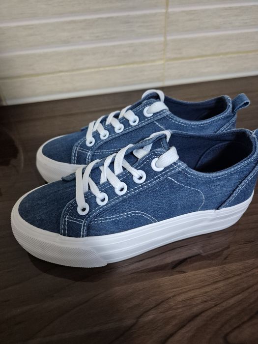 Vand tenisi de blugi Reserved