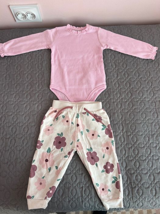 Бебешки лотове на символични цени размери 68-80 нови и използвани